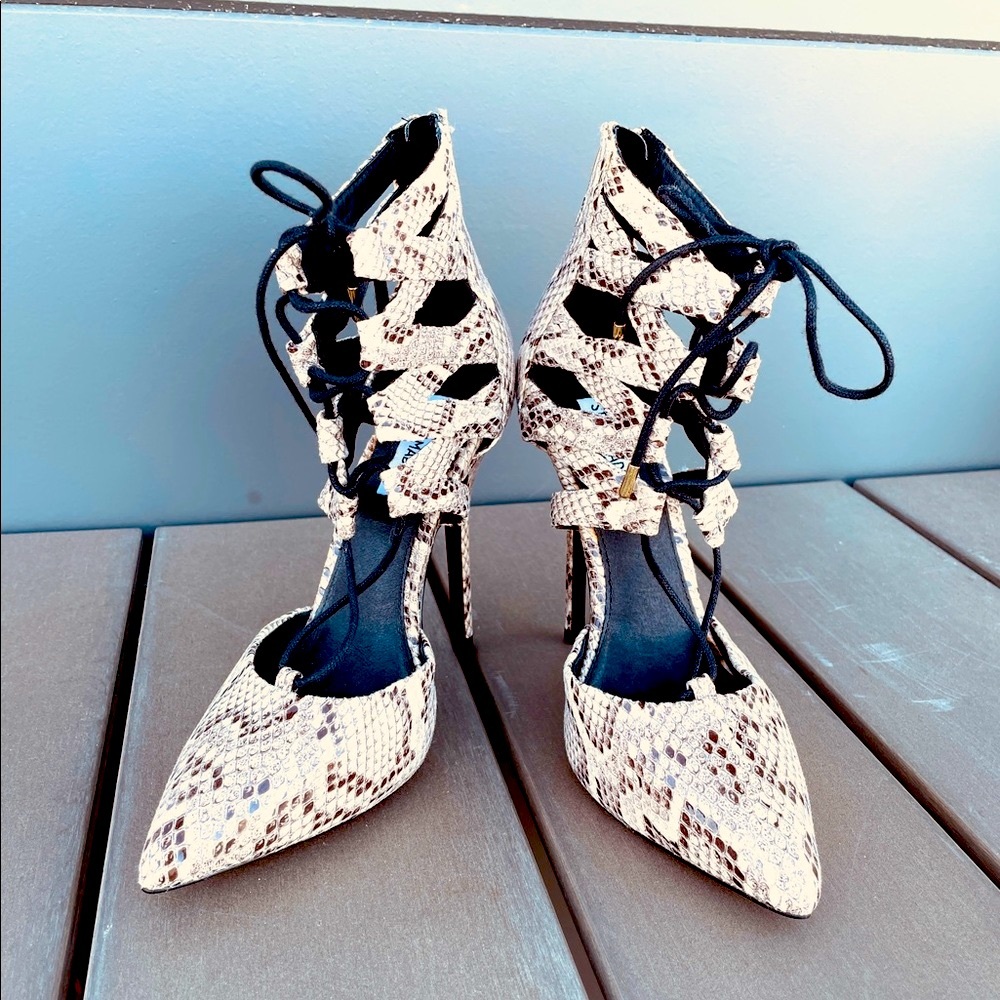 Steve Madden high heels, never worn!